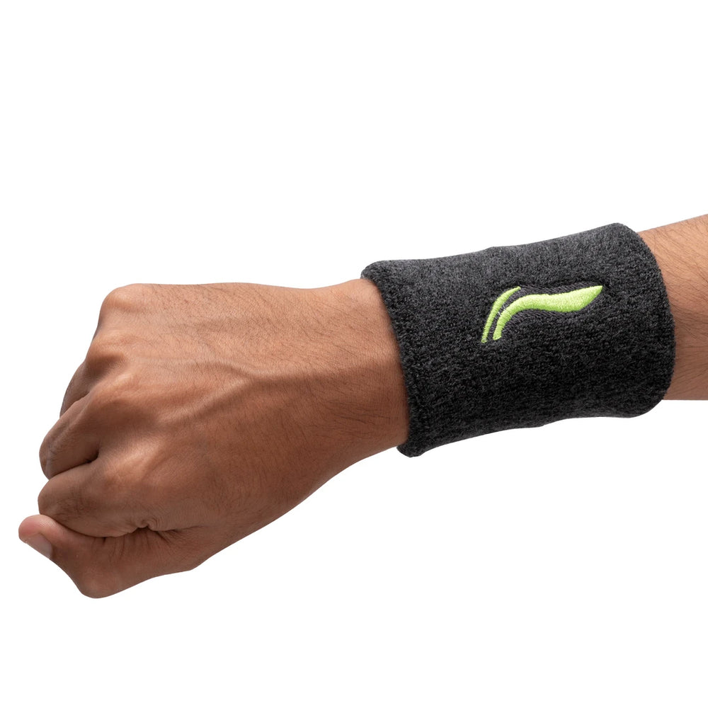 Li-Ning AHWE260 Wrist Bands - Best Price online Prokicksports.com
