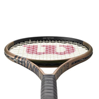 Wilson Blade 100 V8.0 Tennis Racket (2021 edition) - 265 Grams - Best Price online Prokicksports.com