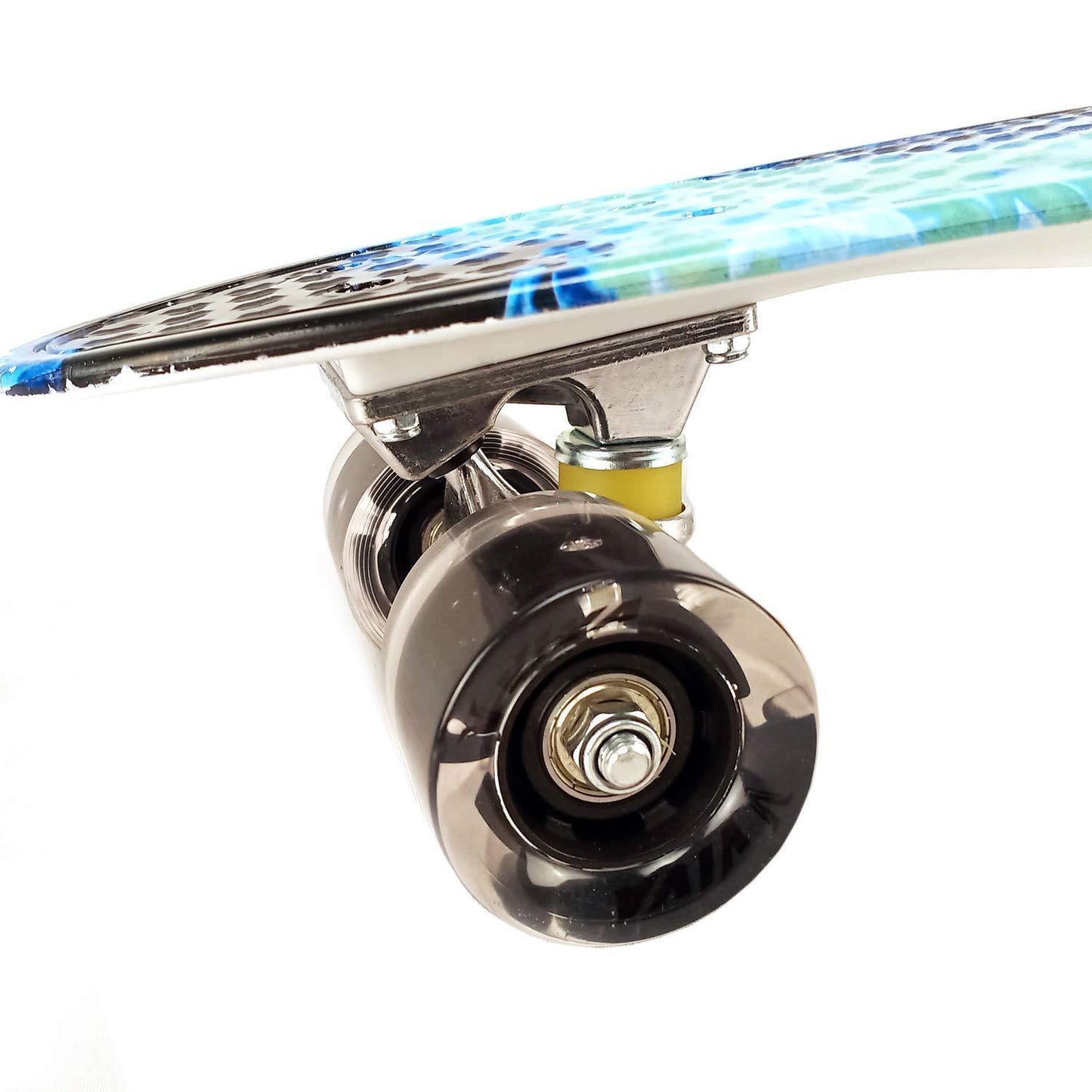Viva Skateboard with Flashlight Wheels - Junior - Vibrant Color (22 x 6 Inches) - Best Price online Prokicksports.com