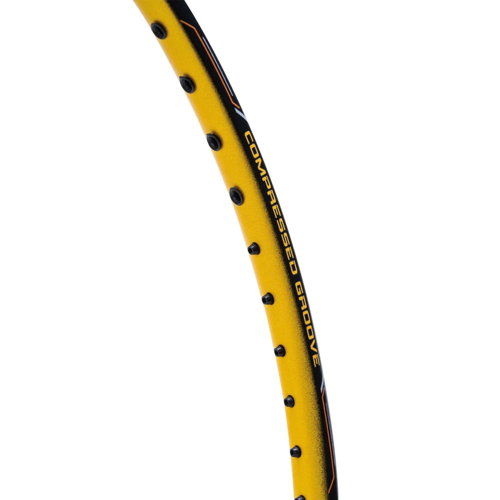 Li-Ning Wind Lite 900 II Badminton Racket - Best Price online Prokicksports.com