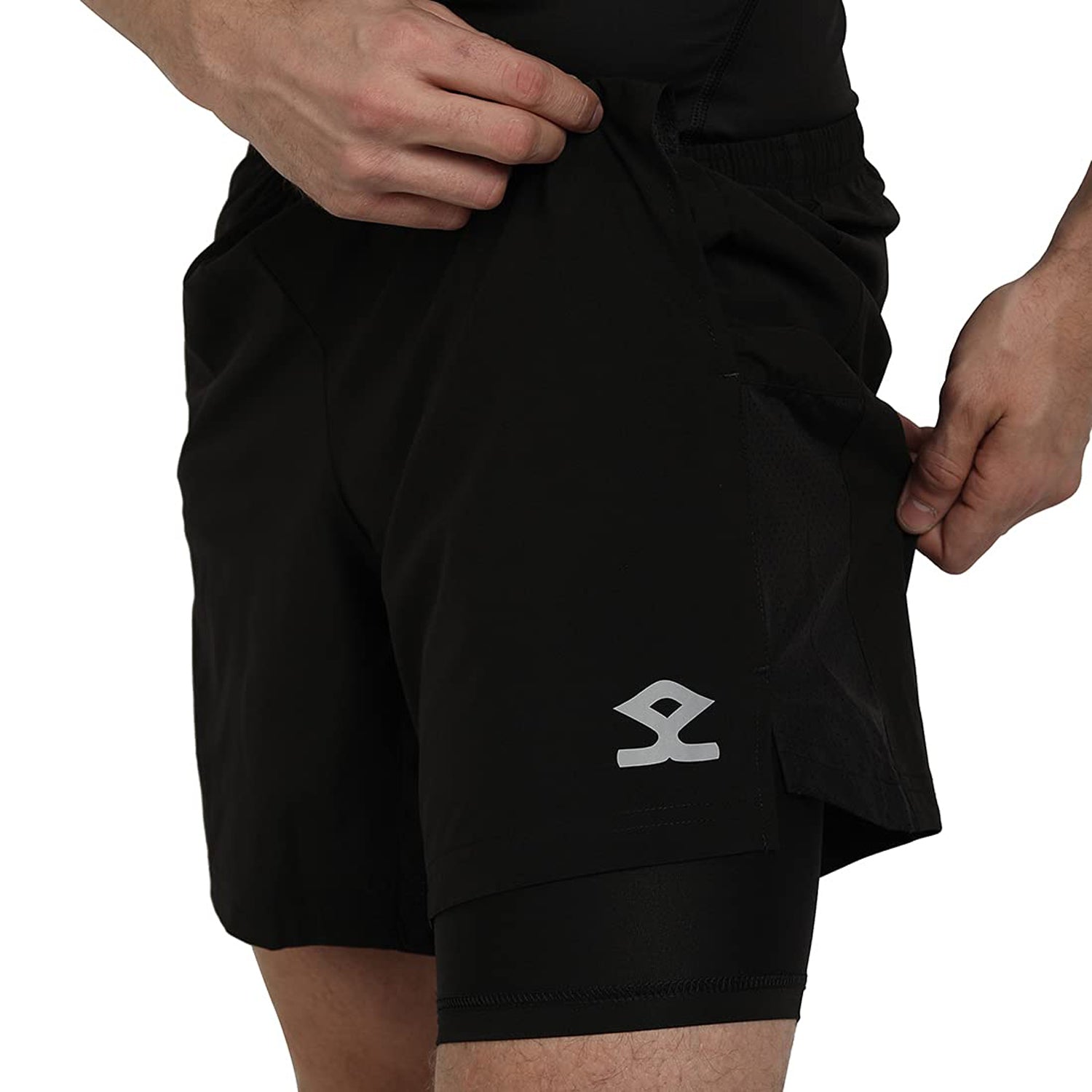 Under armour best sale double layer shorts